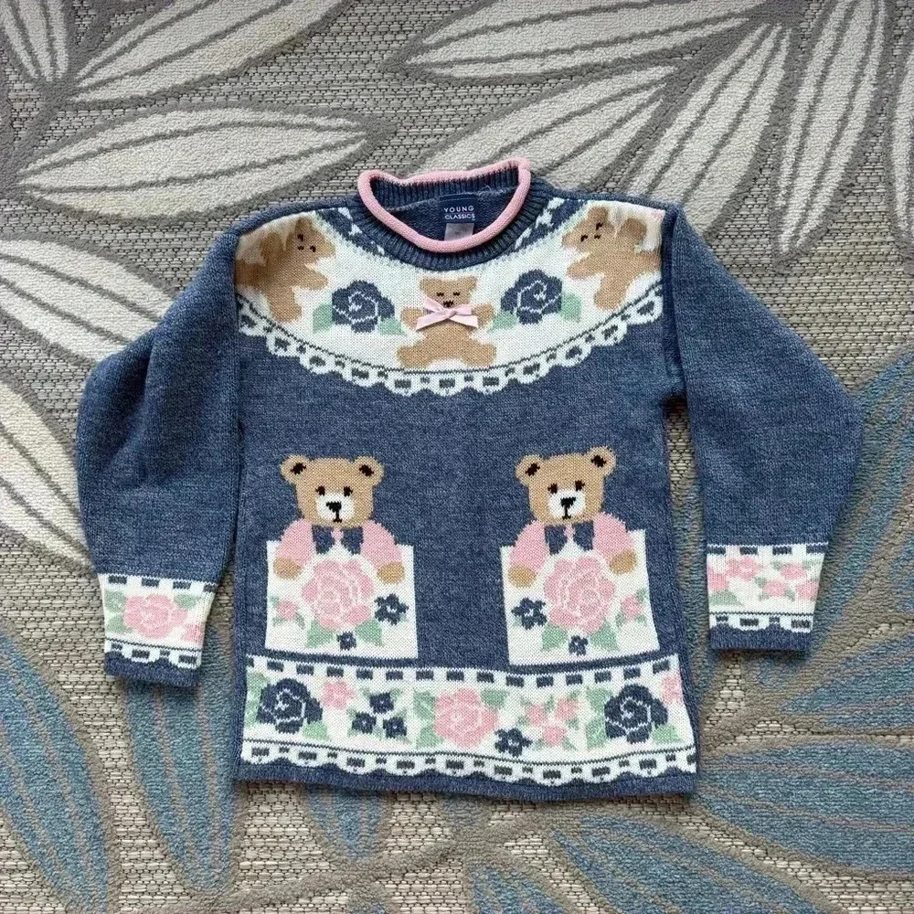 Vintage Young Classics Youth Girls’ Acrylic Teddy Bear Floral Sweater Size Small